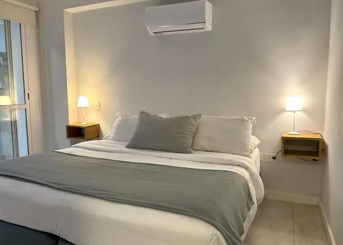 Romeo Apt, P/ 4 Personas, En El Centro De Salta